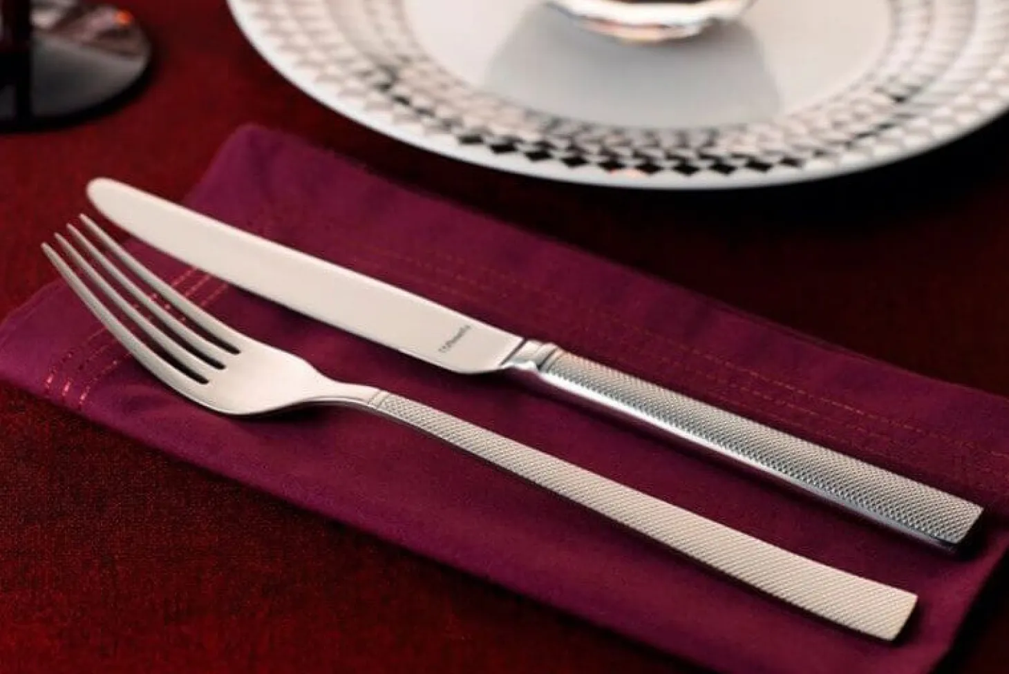 Ménagère 24 couverts de table Jewel Amefa Première inox 18/10