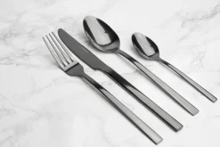 Ménagère 16 couverts Mikasa Ciara Diseno en acier inox noir