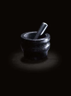 Mortier et pilon Cole & Mason en granit noir élégant - Diamètre 18cm