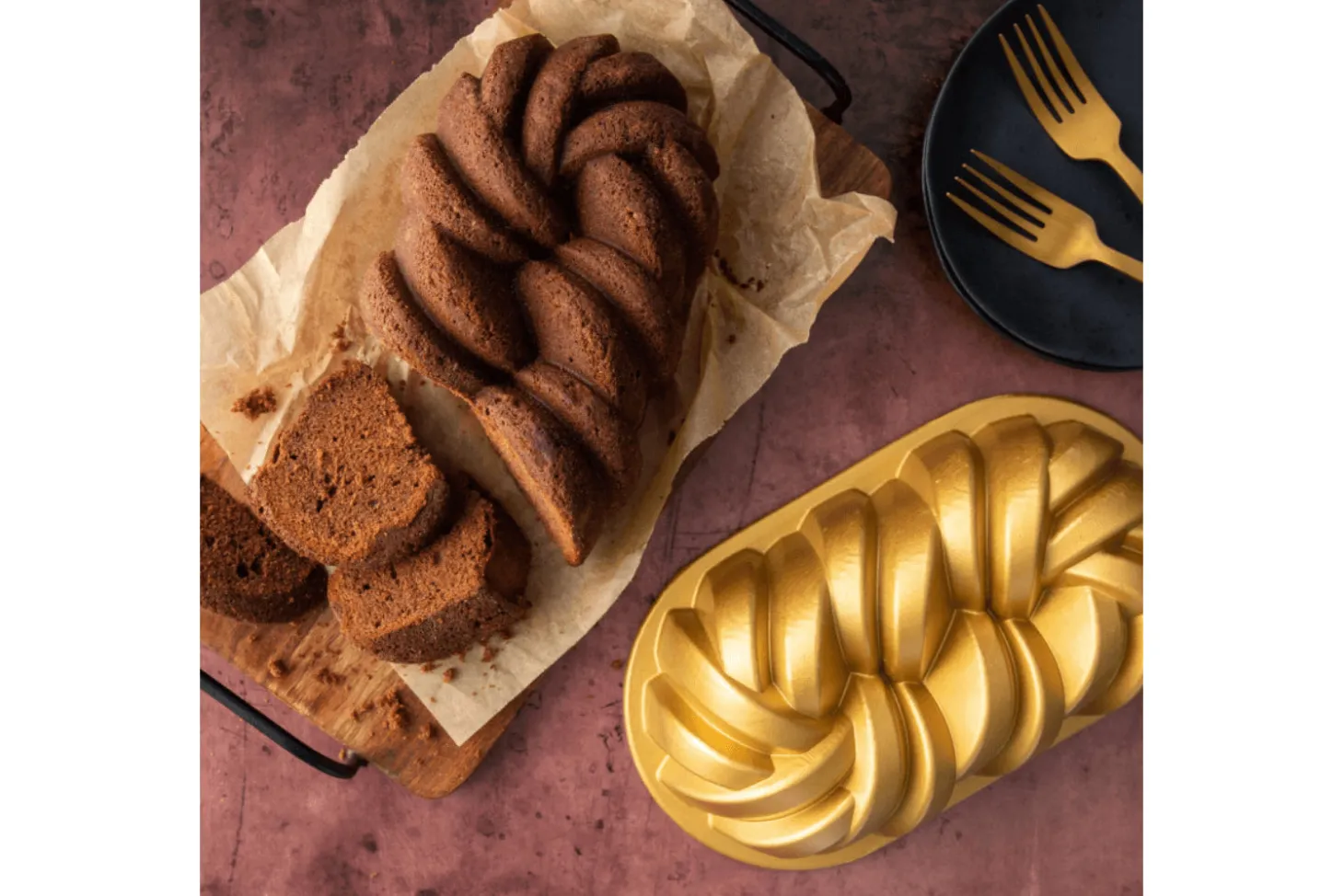 Moule à cake Nordic Ware torsadé gold en fonte d'aluminium