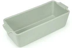 Moule à cake Peugeot Appolia en céramique vert sauge 31cm