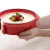 Moule à manqué démontable Lékué 23cm en silicone rouge + assiette en céramique