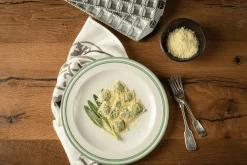 Moule à raviolis Marcato Classic 24 empreintes carrées + mini rouleau en bois