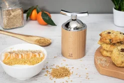 Moulin à graines de lin manuel Peugeot Isen en bois et inox 13cm