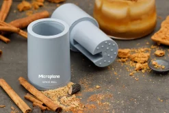 Moulin à épices Microplane 2-en-1 Bleu Nuage