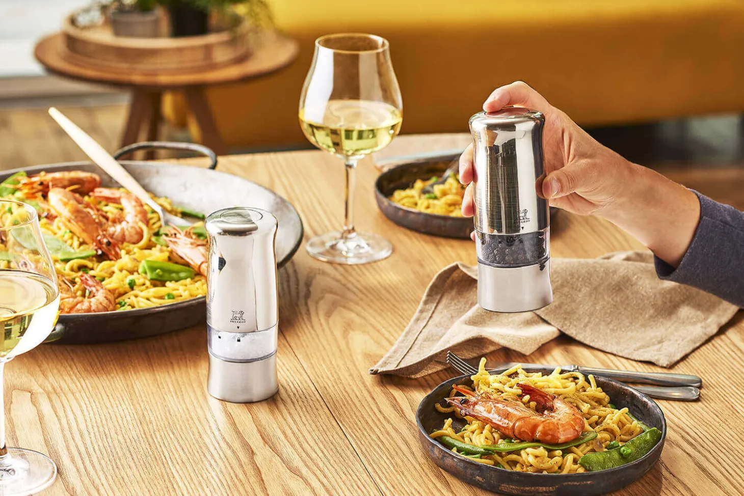 Moulin à poivre électrique Peugeot Zeli en ABS avec éclairage 14cm