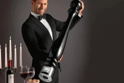 Moulin à poivre manuel de collection Peugeot Paris Prestige en bois laqué noir 110cm - Edition limitée
