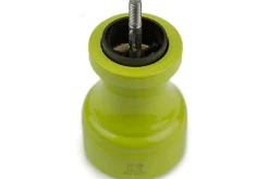 Moulin à poivre manuel Peugeot Bistro en bois de hêtre laqué vert pistache 10cm