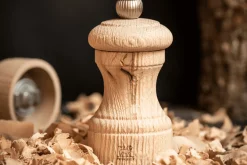 Moulin à sel sec manuel Peugeot Bistro Nature en bois recyclé 10cm