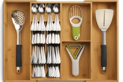 Organisateur extensible de cuisine Joseph Joseph DrawerStore Bamboo en bambou