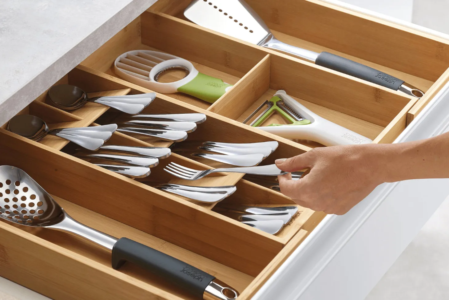 Organisateur extensible de cuisine Joseph Joseph DrawerStore Bamboo en bambou