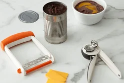 Ouvre-boîte Chef'n EZ Squeeze en polymère blanc et noir
