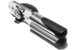 Ouvre-boîte manuel OXO Steel en acier inoxydable et santoprène