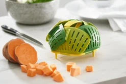 Panier vapeur pliable Joseph Joseph Bloom en silicone vert