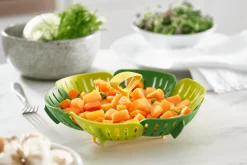 Panier vapeur pliable Joseph Joseph Bloom en silicone vert