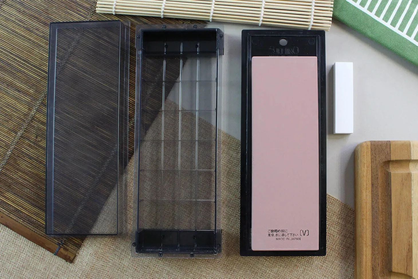 Pierre à aiguiser japonaise Suehiro Cerax céramique grains 320/800