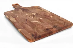 Planche à découper Wusaki en bois d'acacia damier avec poignée 41 x 22 x 2cm
