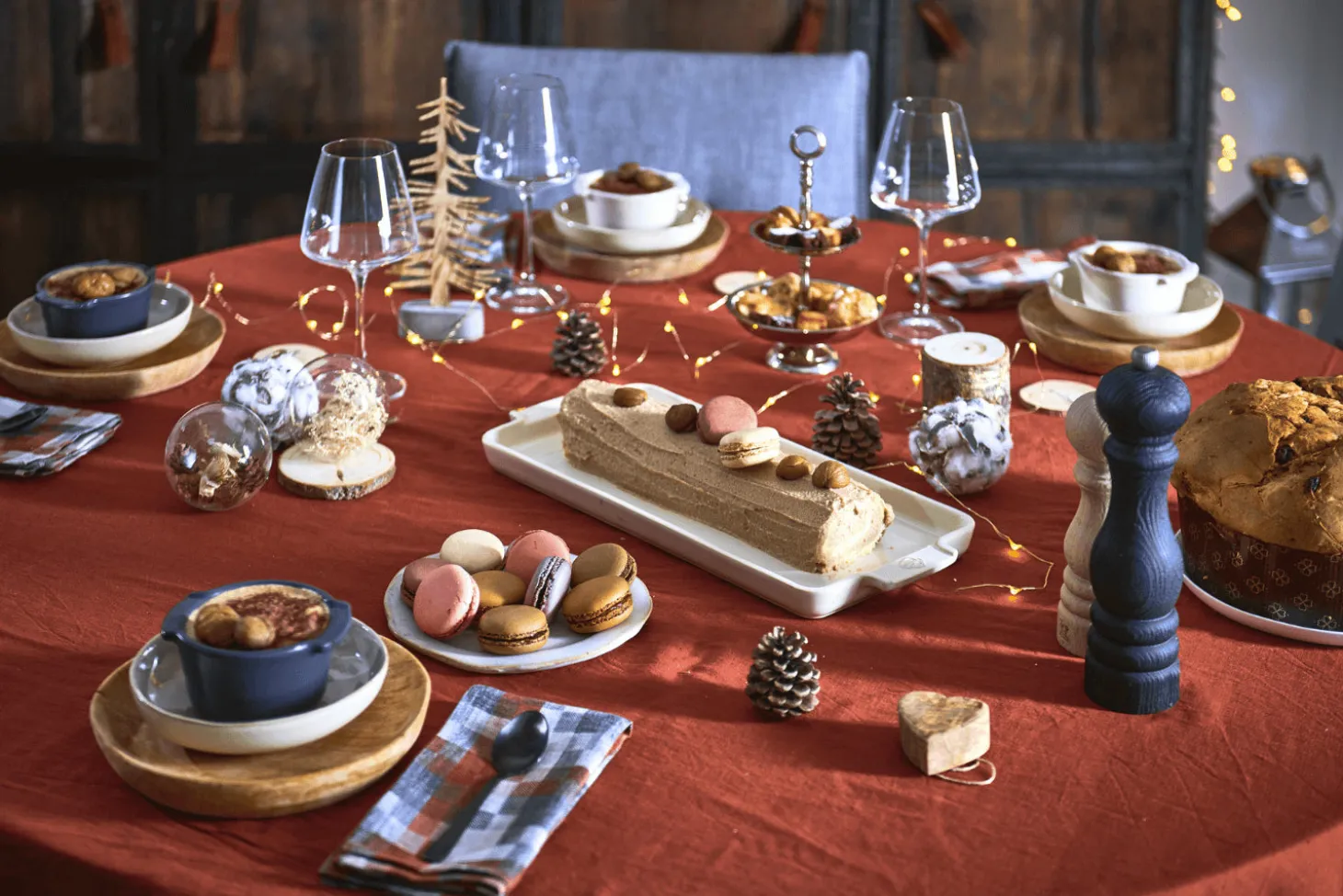 Plaque apéritifs et mignardises Peugeot Appolia en céramique écru 34,5x16cm