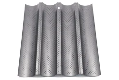 Plaque perforée pour 4 baguettes ou tuiles en acier