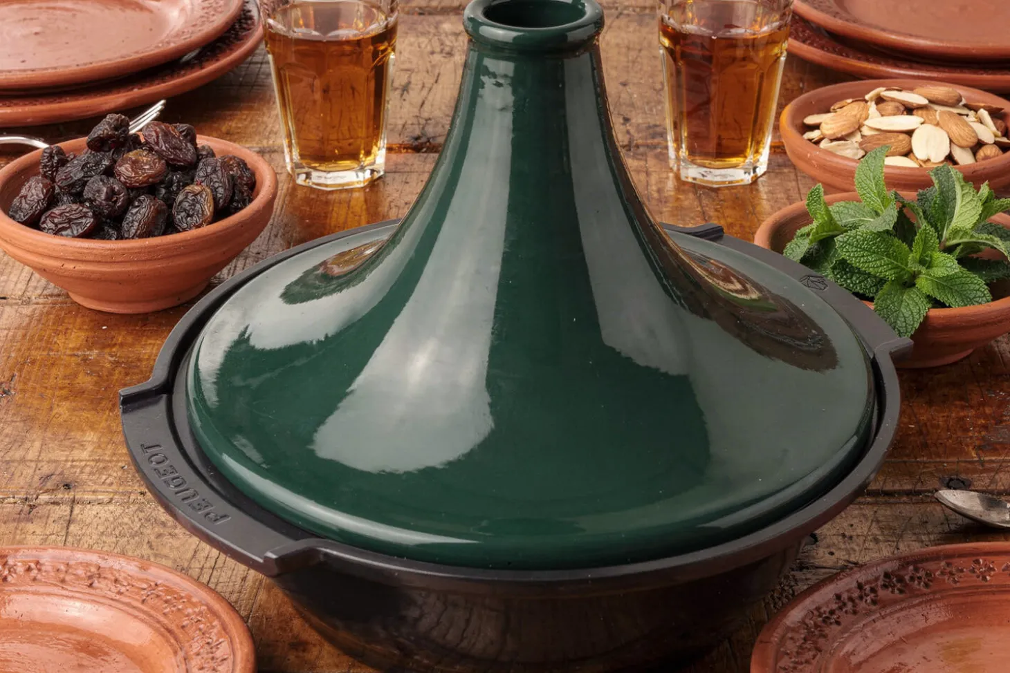 Plat à tajine Peugeot Atlas en céramique vert forêt diamètre 30cm