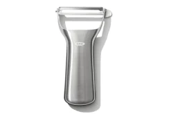 Éplucheur à légumes OXO Steel rasoir Y en acier inoxydable