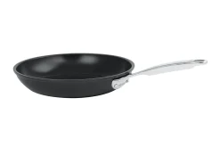 Poêle antiadhésive Cristel Castel'Pro Ultralu® en aluminium forgé et revêtement Ceraliss+