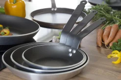 Poêle antiadhésive De Buyer Choc Resto Induction en aluminium