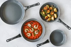 Poêle à frire antiadhésive MasterClass Can-to-Pan en aluminium recyclé 28cm