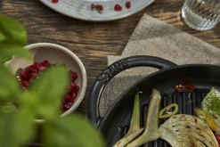 Poêle gril Staub Pure ronde en fonte émaillée noir mat