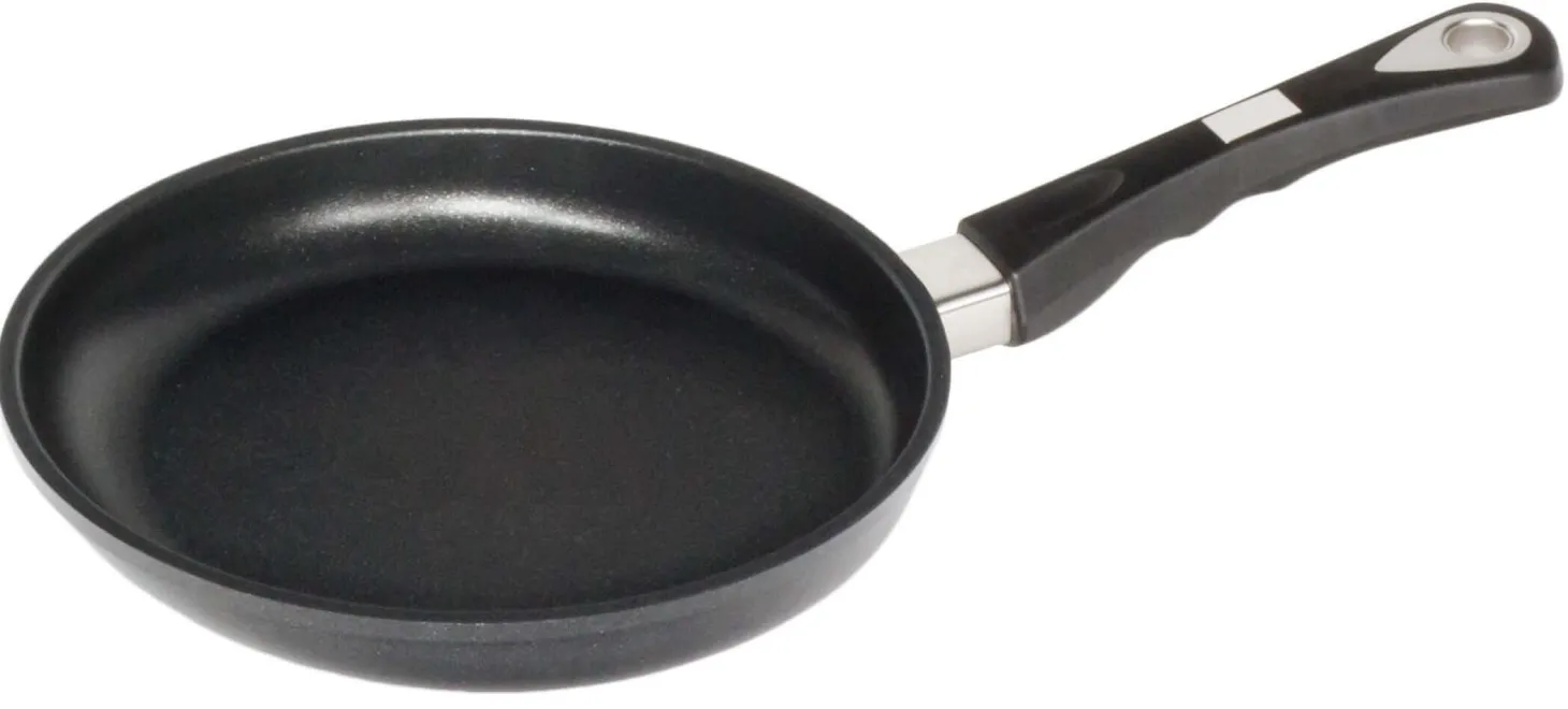 Poêle pro à frire ronde AMT 24cm anti-adhérente + induction