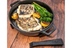 Poêle ronde Ooni Sizzler en fonte manche amovible + dessous-de-plat inox