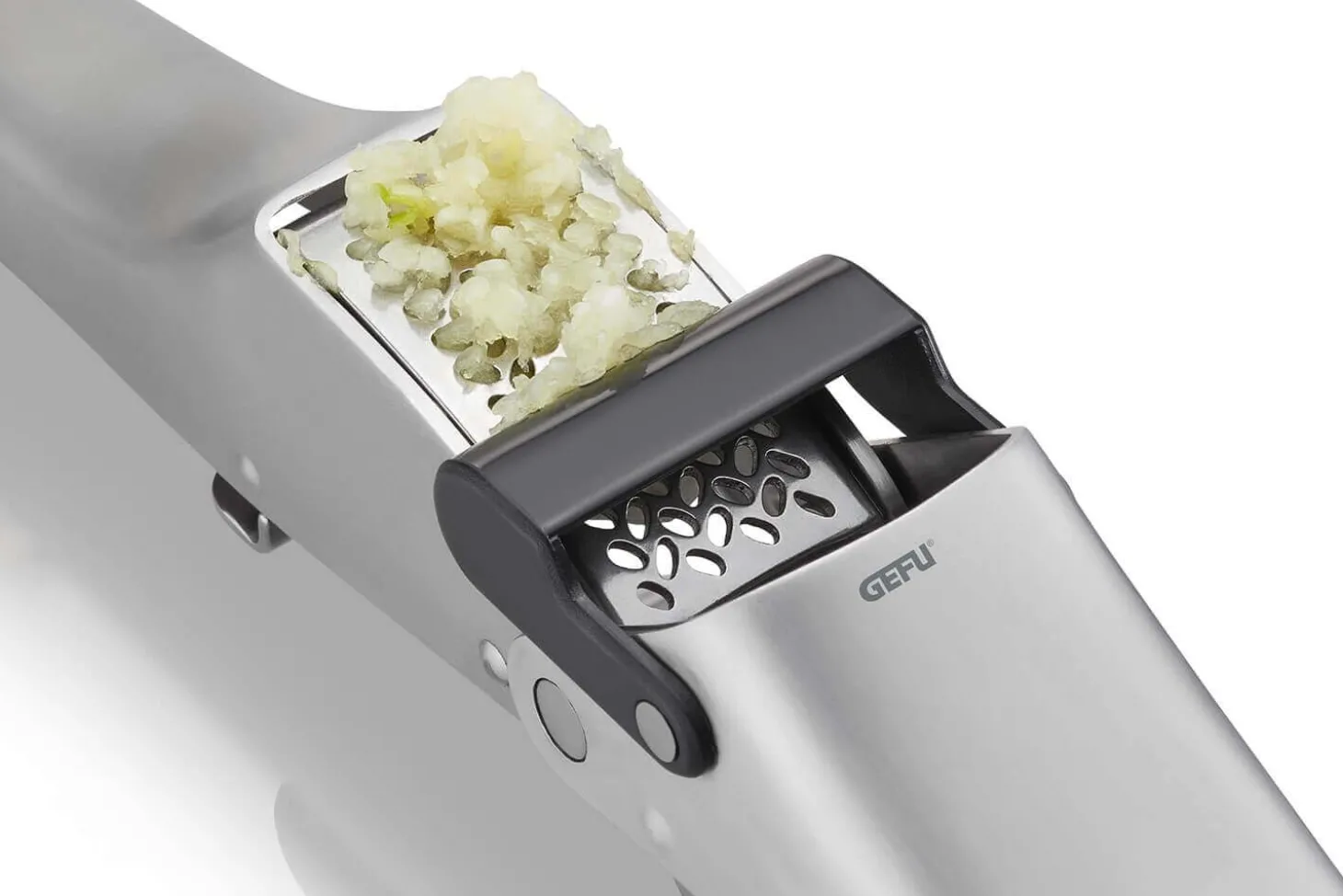 Presse à ail Gefu Garlico acier inox + racloir