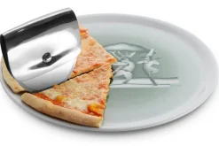 Roulette à pizza Alessi Taio tout en inox design par Valerio Sommella