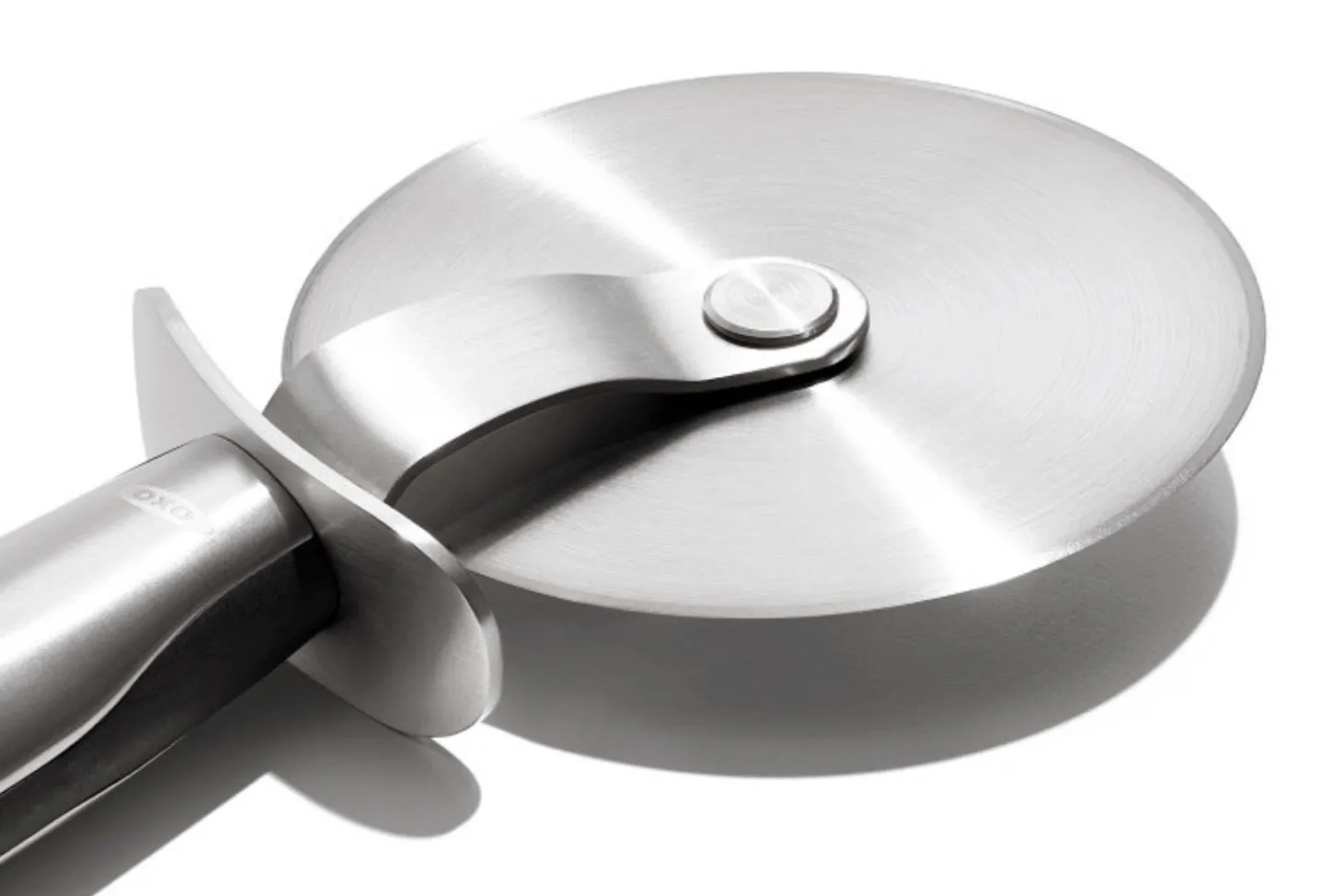 Roulette à pizza OXO Steel diamètre 10cm en acier inoxydable