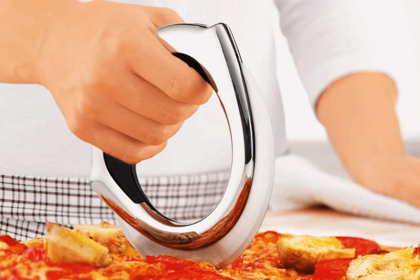 Roulette à pizza Rosle lame circulaire en acier inoxydable diamètre 14cm