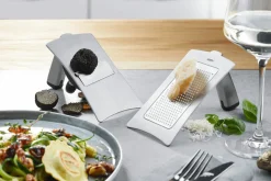 Râpe de fin gourmet Gefu Tartufolo en acier inoxydable