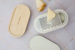 Râpe Microplane 3-en-1 blanche avec boîte de conservation et double couvercle