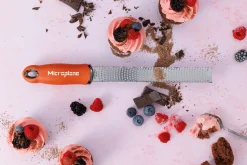 Râpe-Zesteur Microplane Premium Pop of Colour Orange Sanguine - 20,3cm