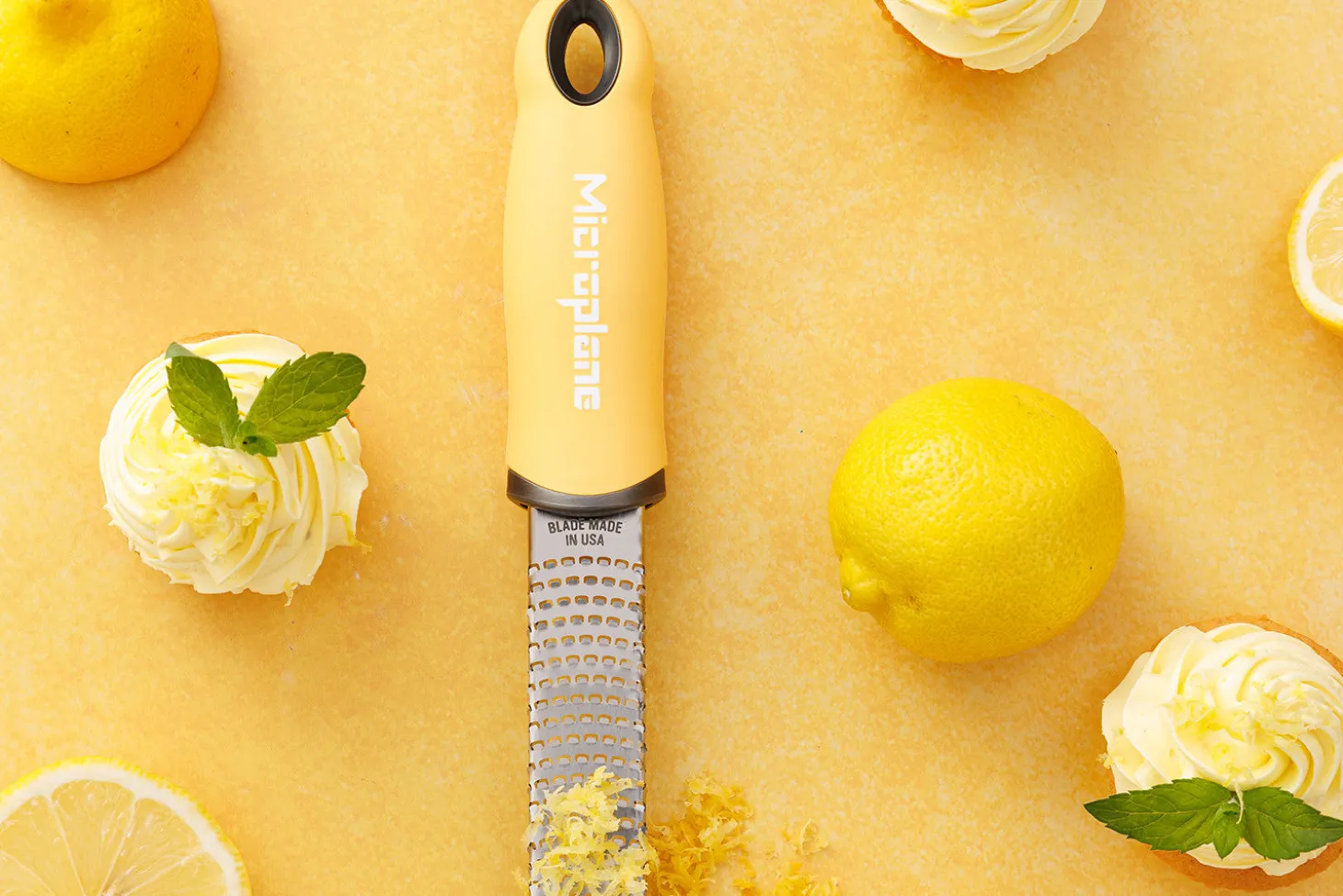 Râpe-Zesteur Microplane Premium Pop of Colour Crème de Citron - 20,3cm