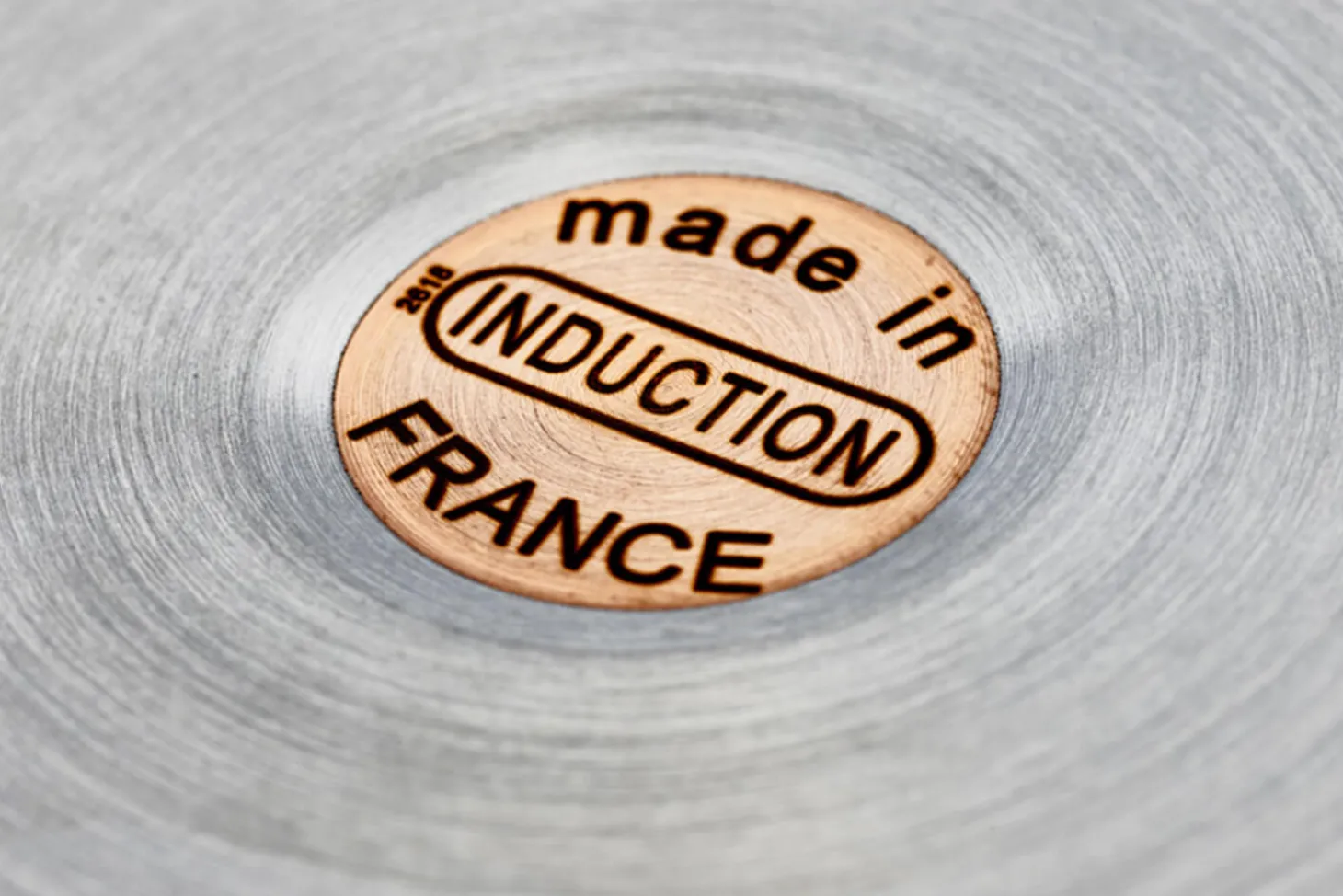 Sauteuse bombée en cuivre inox De Buyer Prima Matera poignée en fonte d'inox compatible induction