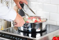 Sauteuse Cristel Castel'Pro en acier inoxydable 18/10 5 ply poignée fixe + couvercle en verre