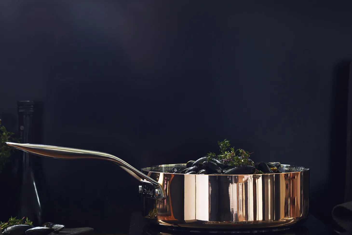 Sauteuse en cuivre inox Baumalu B'Chef avec couvercle en inox