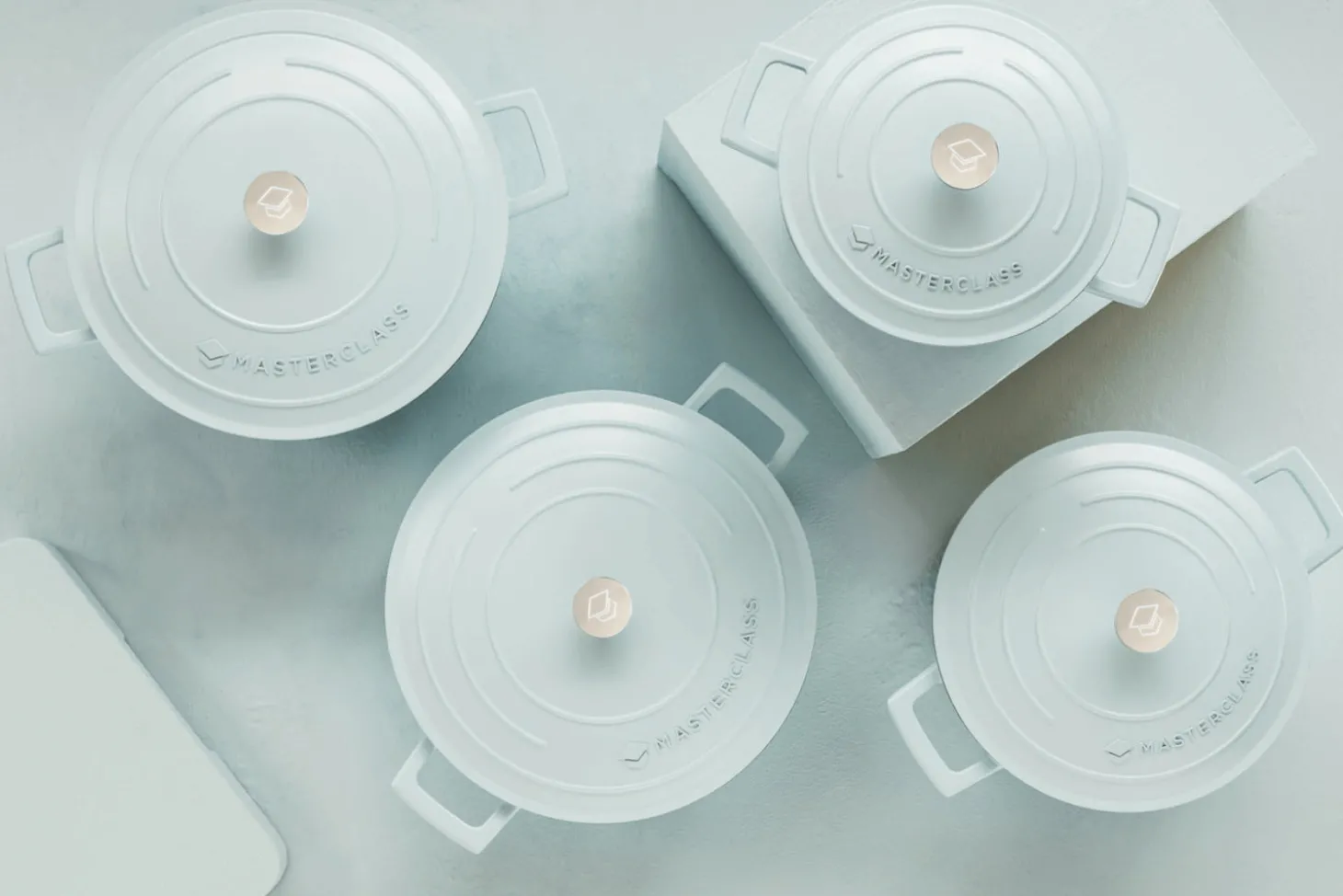 Sauteuse ronde MasterClass compatible induction en fonte d'aluminium 4L