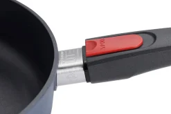 Sauteuse Woll Diamond Lite en fonte d'alumium avec manche amovible