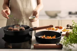 Sauteuse Woll Diamond QXR Eco Logic en fonte d'aluminium manche amovible bois
