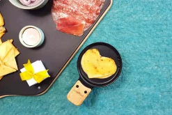 Service à raclette à la bougie Cookut Lumi noir - Services individuels poêlons et spatules