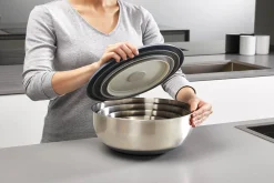 Set de 4 bols empilables Joseph Joseph Nest Prep&Store 100 avec couvercles
