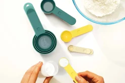 Set de 8 doseurs de cuisine Joseph Joseph Nest Measures opales emboîtables
