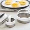 Set de 3 emporte-pièces cannelés KitchenCraft en inox avec poignées
