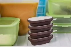 Set de 4 moules à glace Lékué Classic Creamy + pot en silicone noir